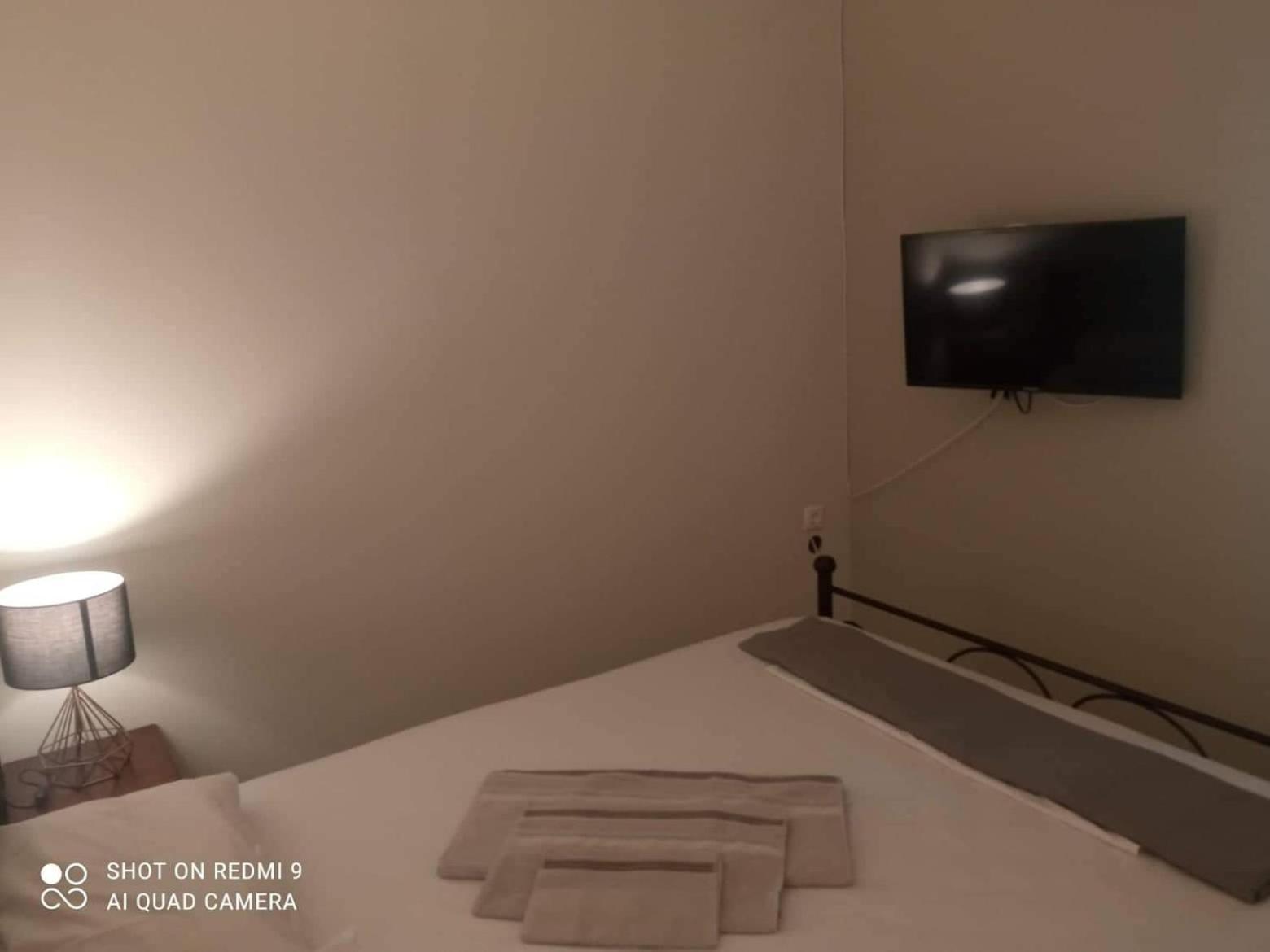 Vasilis Travlos Apartment بوروس المظهر الخارجي الصورة